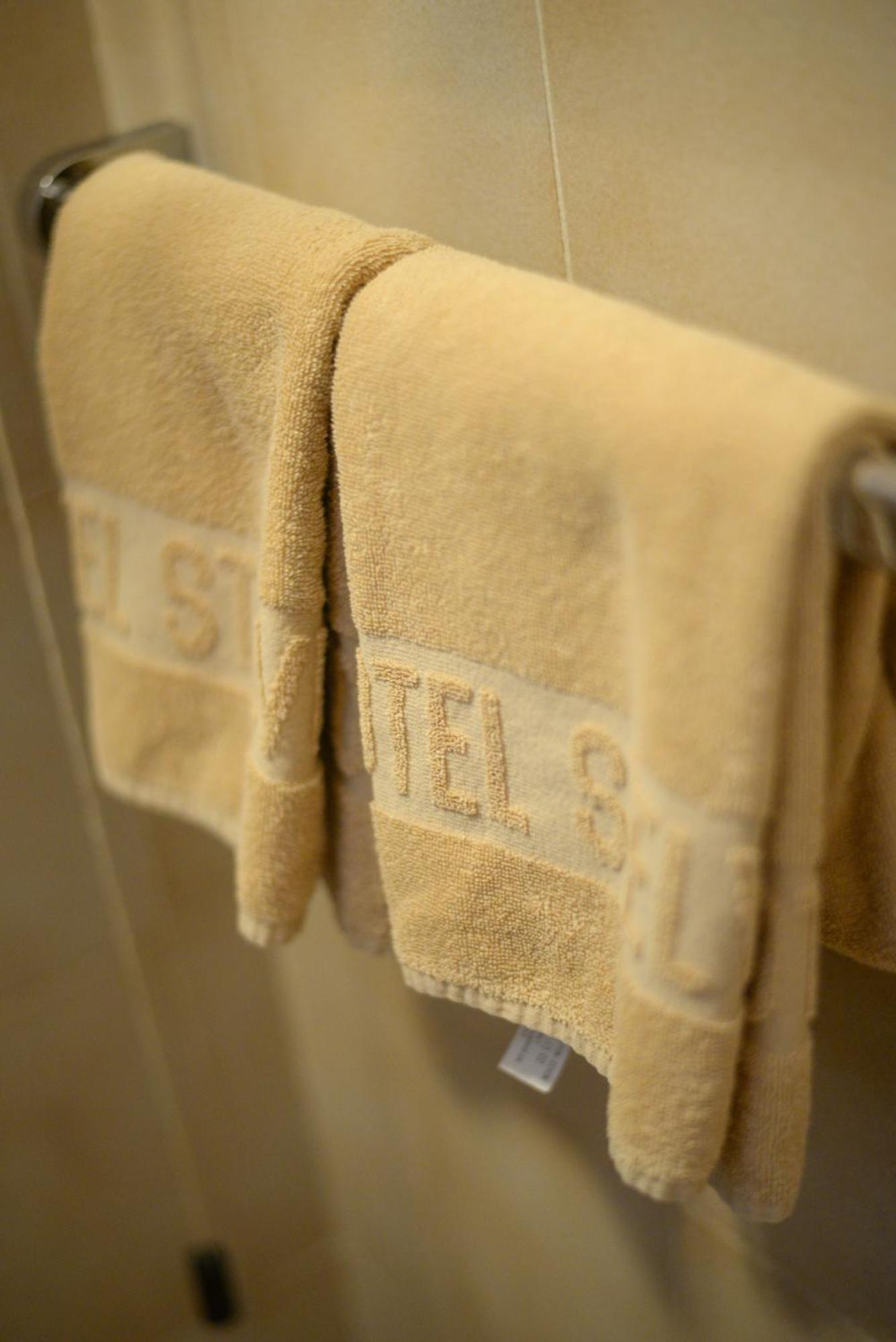 Hotel Stelvio Варезе Экстерьер фото