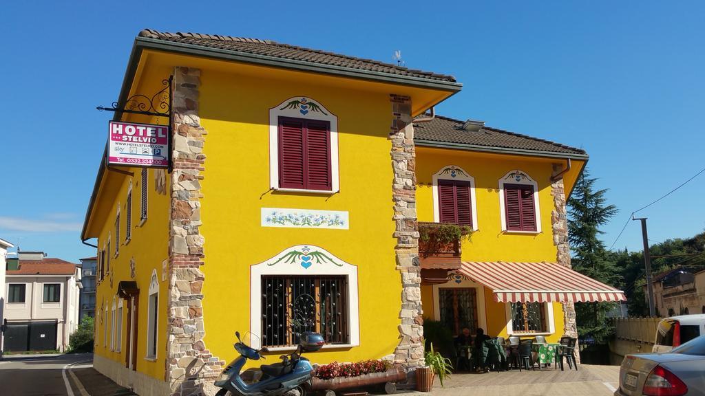 Hotel Stelvio Варезе Экстерьер фото
