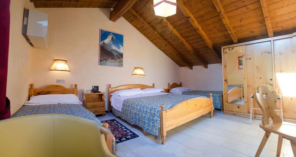 Hotel Stelvio Варезе Экстерьер фото