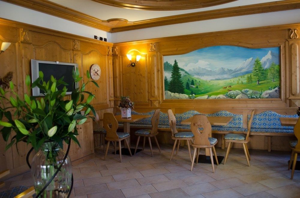 Hotel Stelvio Варезе Экстерьер фото