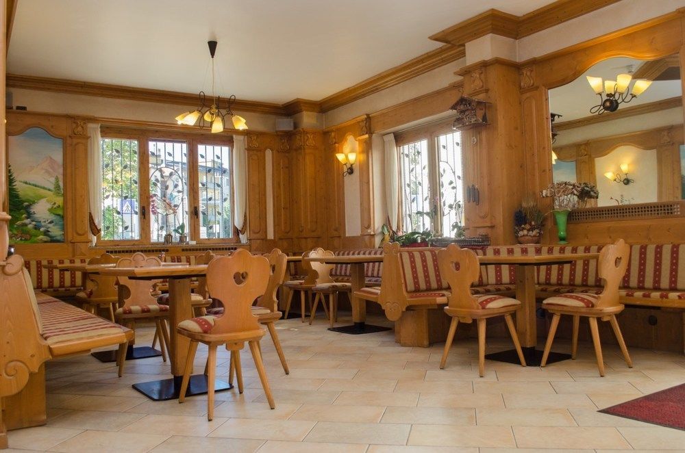 Hotel Stelvio Варезе Экстерьер фото